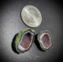 Load image into Gallery viewer, Tabasco Geode Pair
